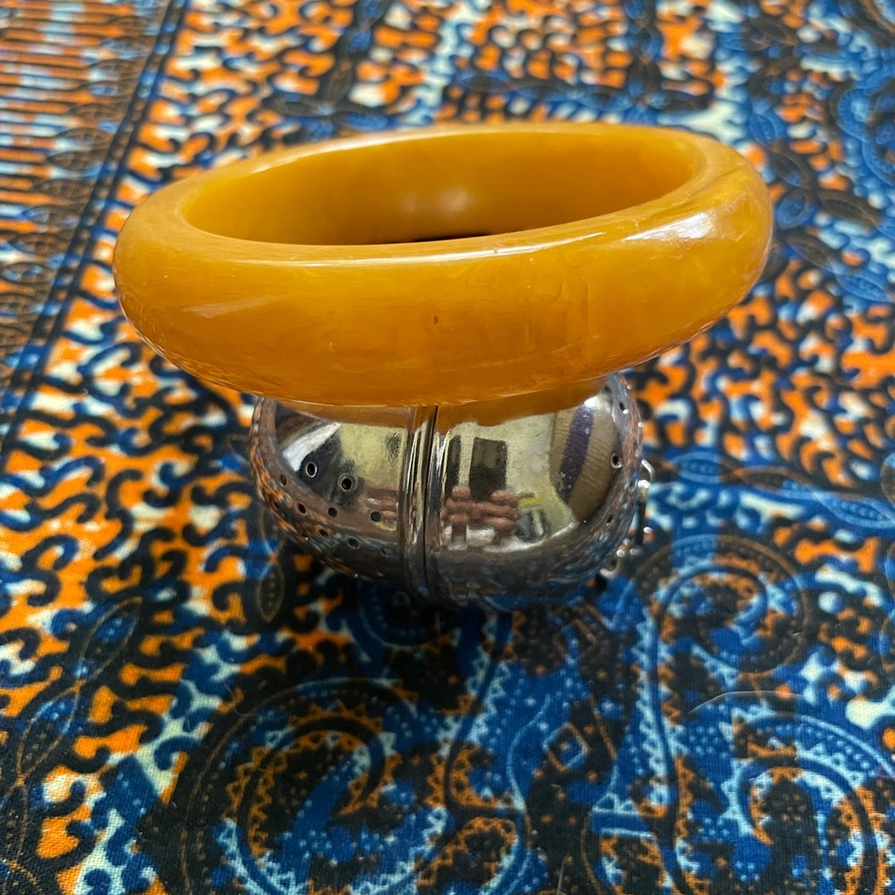Vintage Chunky Marbled Butterscotch Bakelite Bracelet 💛